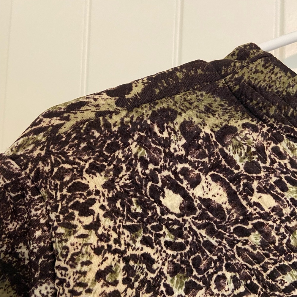 NWOT Peck & Peck women’s snake print ruched sleeve open 3/4 sleeve jacket large - Picture 7 of 7